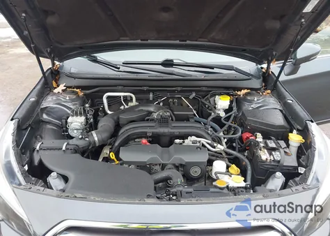 2019 Subaru Outback 2.5I Premium z USA, uszkodzony, nr VIN 4S4BSAFC4K3304651